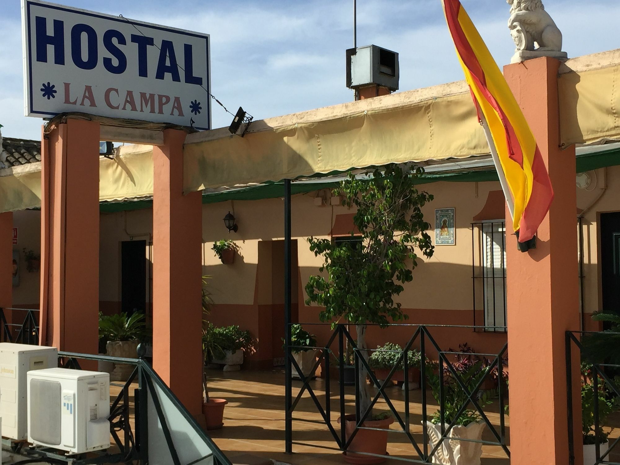Hostal La Campa Чиклана-де-ла-Фронтера Экстерьер фото